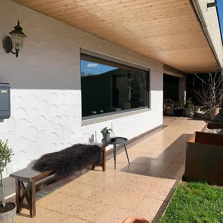 Ruhig, Sonnig Und Etwas Speziell *