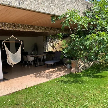 Ruhig, Sonnig Und Etwas Speziell *